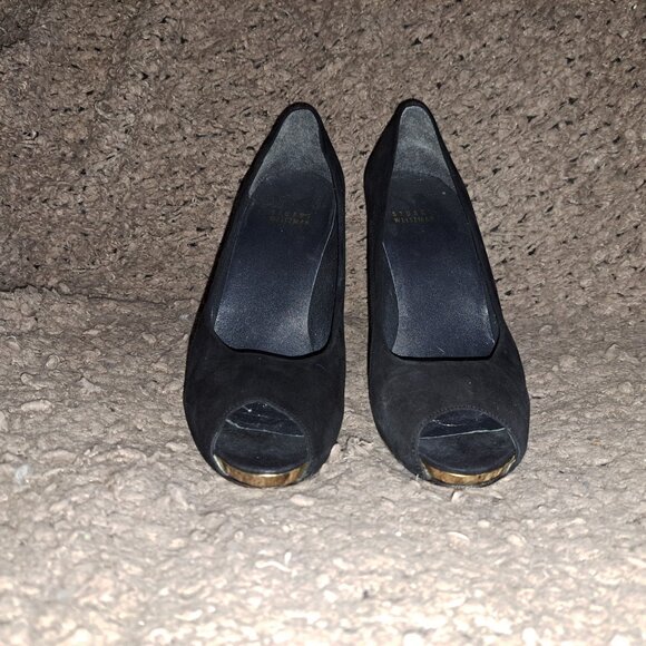 STUART WEITZMAN-Black Suede Peep Toe Pumps-Gold Inner Heel-Sz 8.5-Excellent - Picture 3 of 8